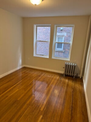 Building Photo - 128 Hemenway St