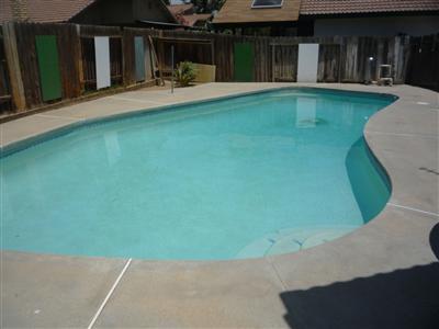 Building Photo - Beautiful 3bd 3ba w/POOL South Bakersfield...