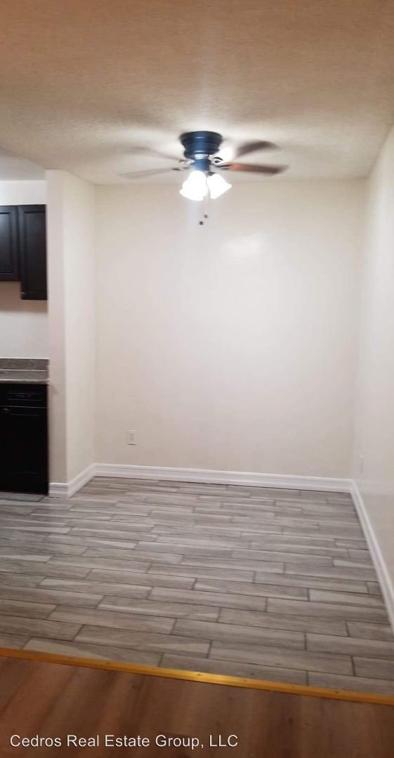 Building Photo - 8734 Cedros Ave