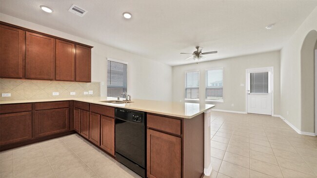 Foto del edificio - 12513 Beacon Cove Dr