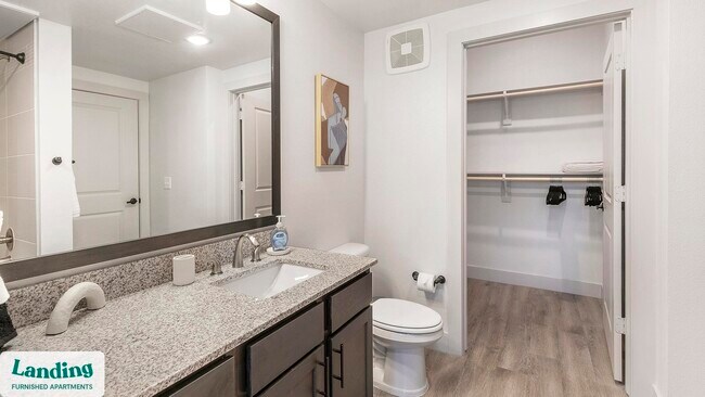 Foto del edificio - 3351 Walton Dr