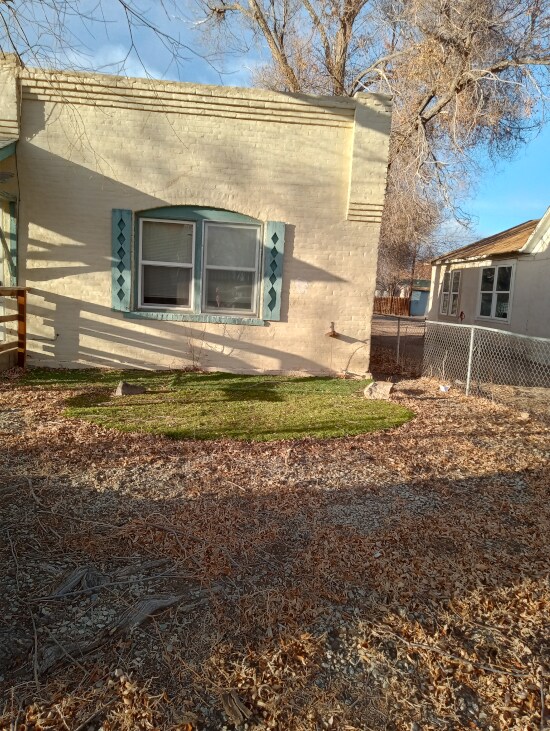 Foto principal - 419 10th St