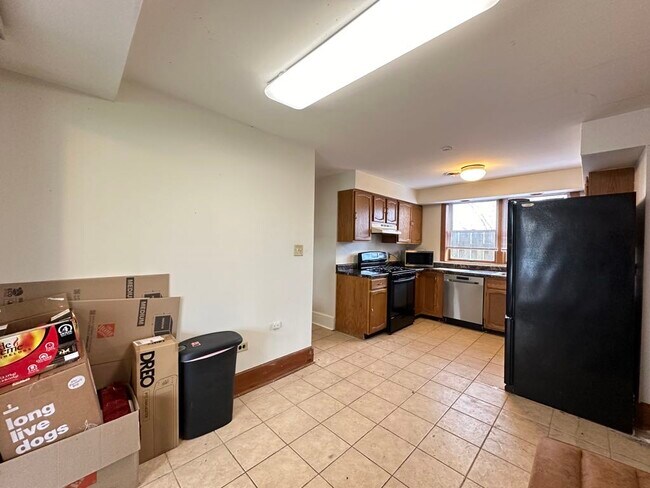 Foto del edificio - 3937 N Wayne Ave