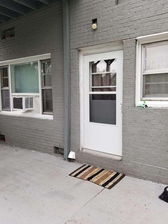 301 S 21st St Unit 1, Middlesboro, KY 40965 Apartments in Middlesboro