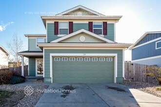 Building Photo - 729 Canyon Ln