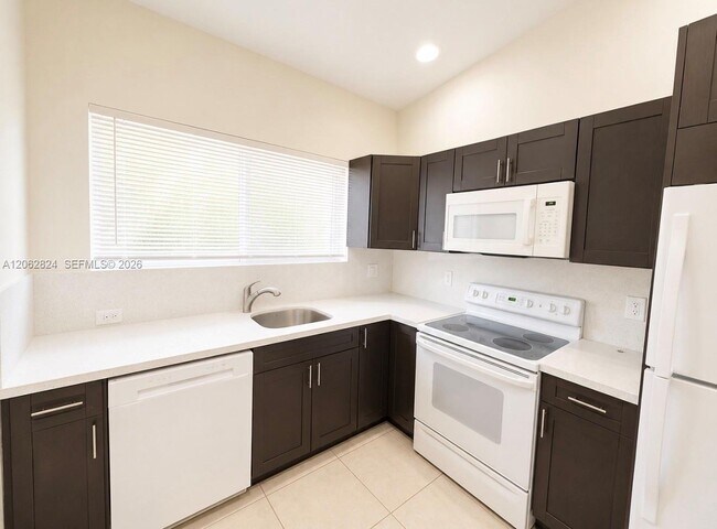 Photo - $2,200 3864 SW 48th Ave Townhome