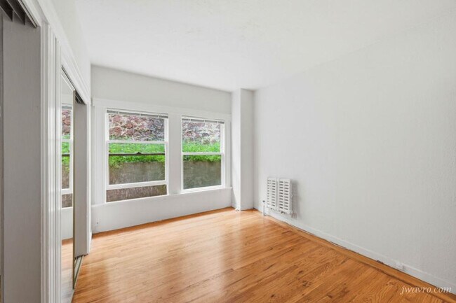 Foto del edificio - 1140 Pine St