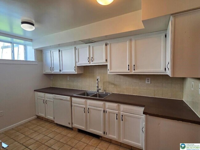 Foto del edificio - 312 S 17th St