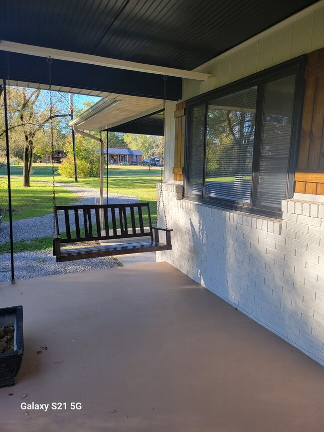 Building Photo - 508 Richards Cemetery Rd