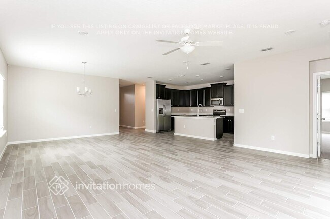 Foto del edificio - 9848 Lemon Grass Ln