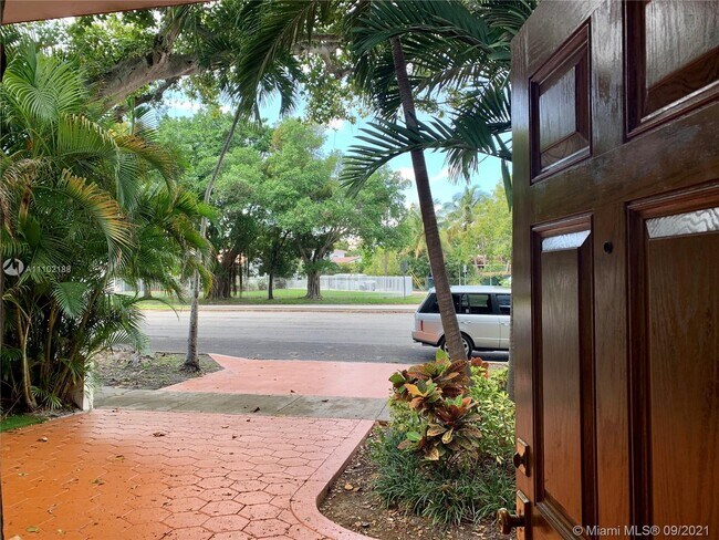 Building Photo - 3685 SW 3rd Ave