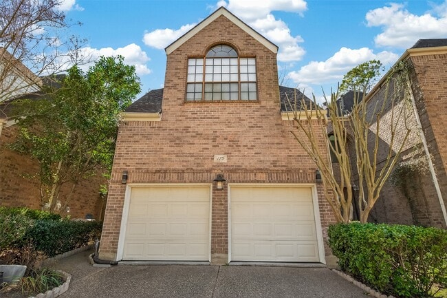 Building Photo - 12625 Memorial Dr