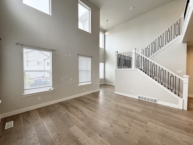 Foto del edificio - 3742 W Canyon Falls Dr