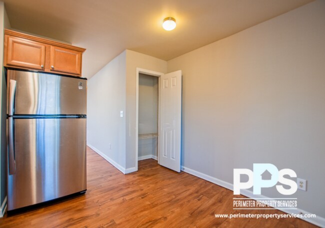 Foto del edificio - 2145 Bolton Rd NW