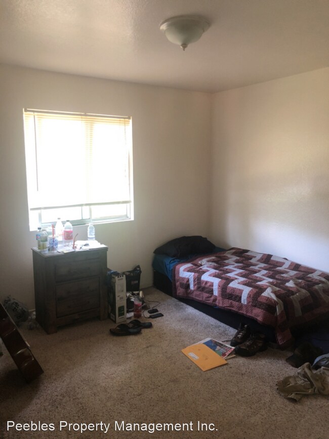 76 Paula Ct, Oroville, CA 95965 Room for Rent in Oroville, CA