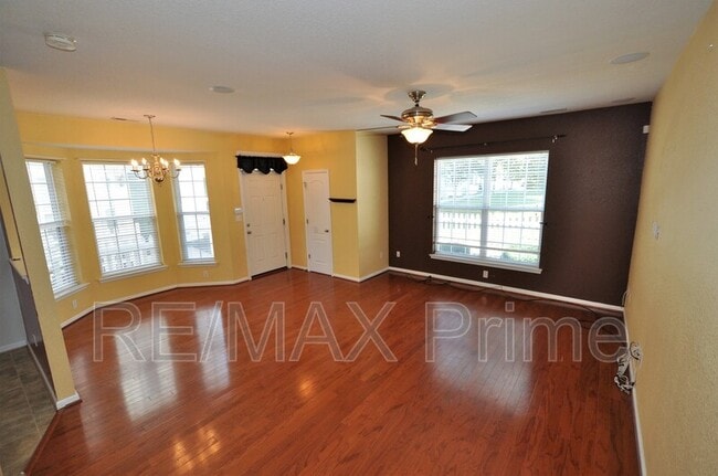 Building Photo - 1303 Teton Cir
