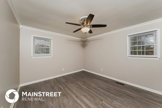 Foto del edificio - 1516 Highland Dr