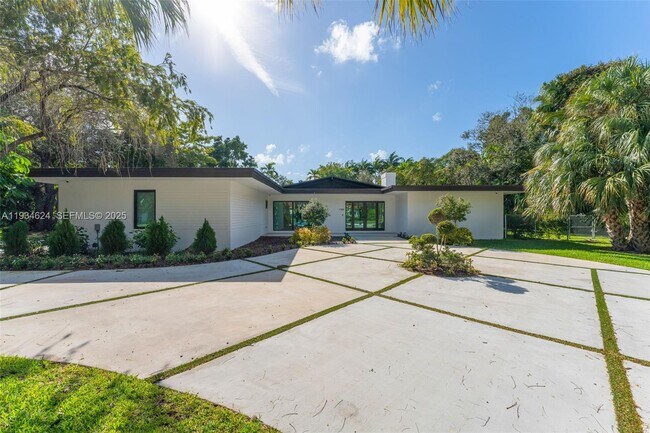 Building Photo - 7760 SW 125th Terrace