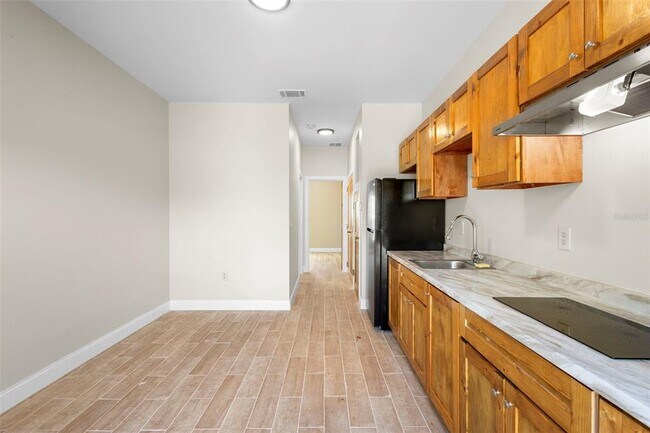 Foto del edificio - 4460 N Fort Christmas Rd