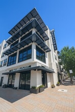 Building Photo - 1800 Broadway