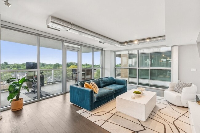Foto del edificio - 3409 Wilson Blvd