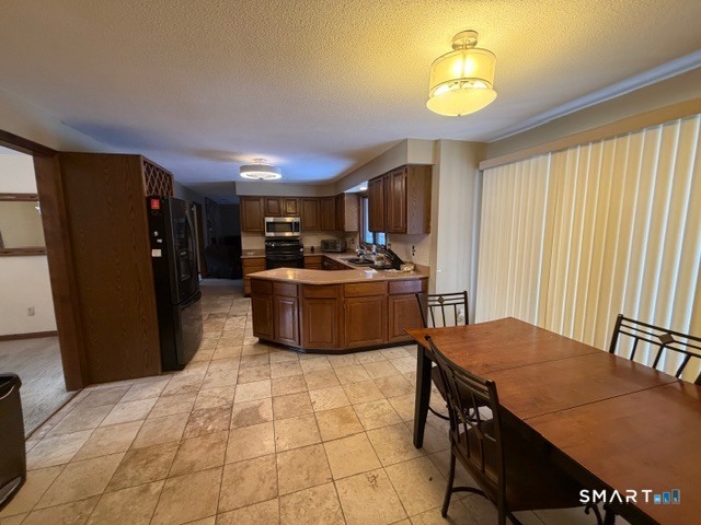 Building Photo - 522 Springfield Rd