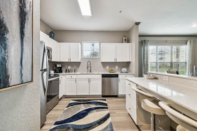 Building Photo - Seasons at Westchase