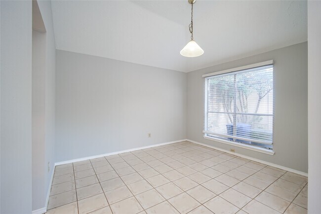 Building Photo - 8319 Wind Willow Dr