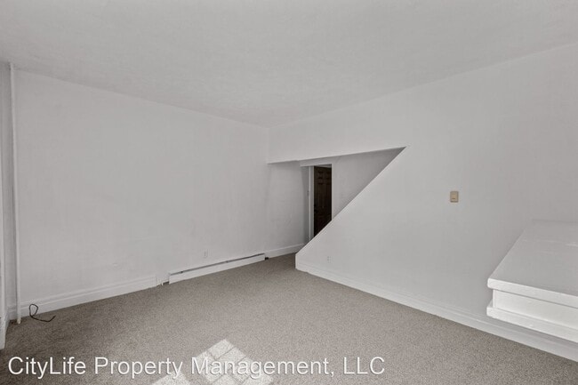 Building Photo - 2 br, 1 bath House - 207 Fleet St