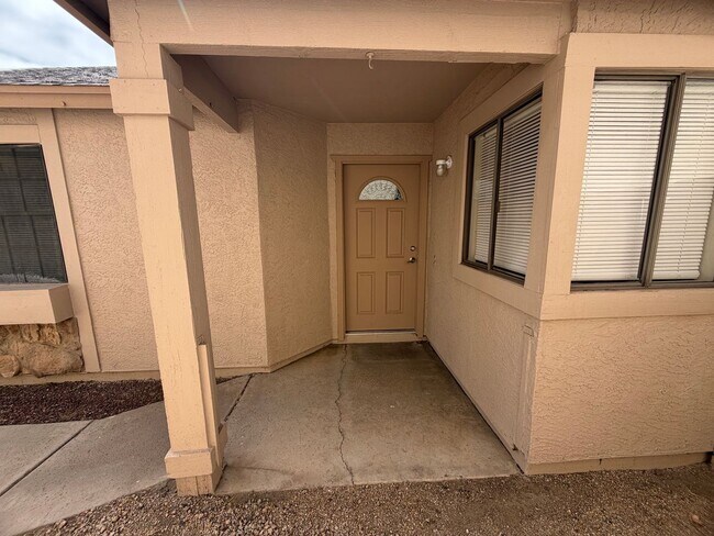 Foto del edificio - Newly Remodeled Glendale Home