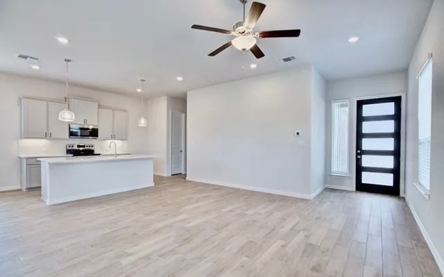 Building Photo - 891 Casetta Trl