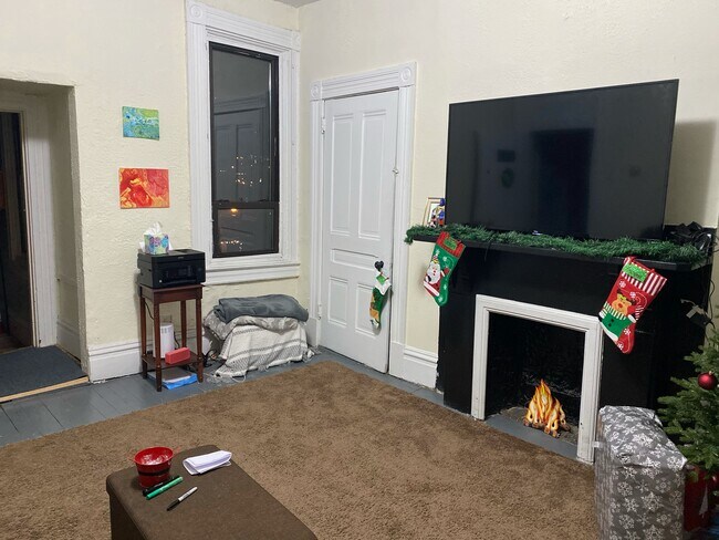 Living Room - 3239 Ward St