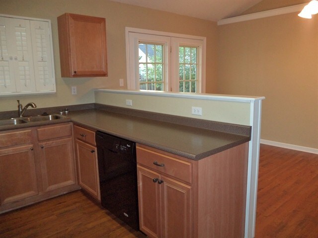 Building Photo - 1231 Mishas Way