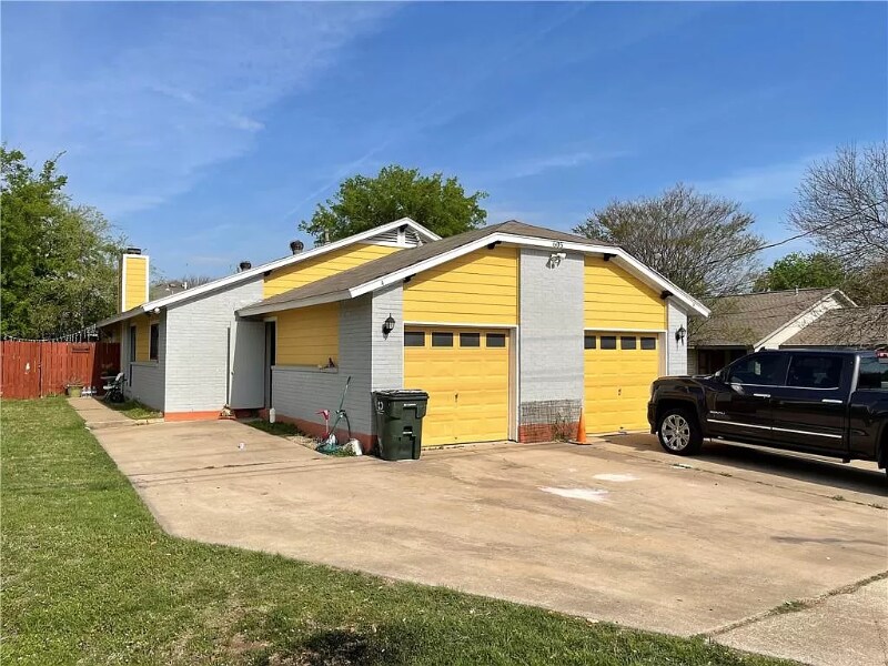 Foto principal - 605 Luther Dr