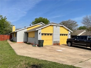 Building Photo - 605 Luther Dr