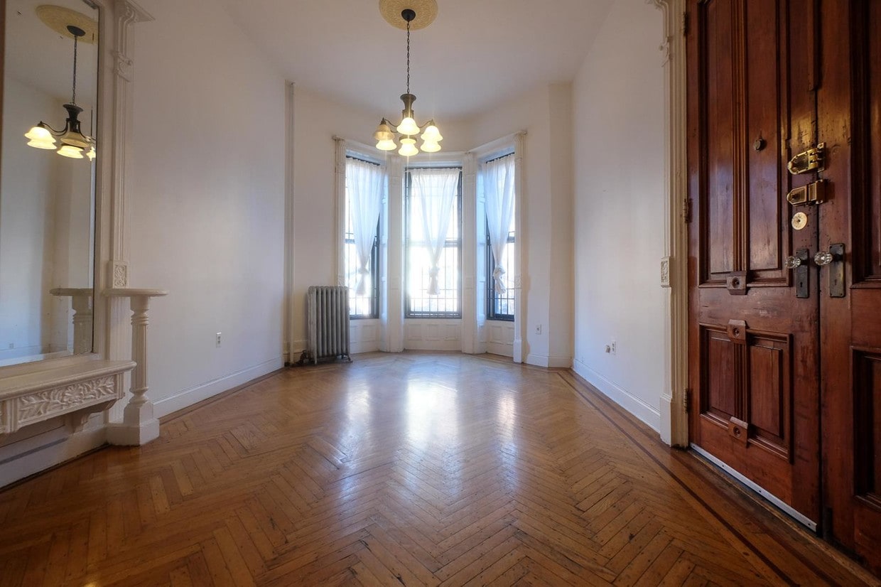 Foto principal - 260 Hancock Street