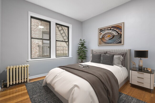 Foto del edificio - 118 Corbin Ave