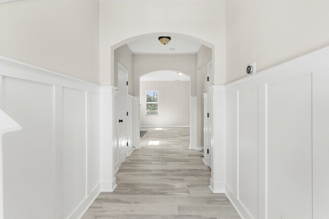 Foto del edificio - 240 E Quailwood Dr