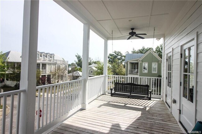 Building Photo - 63 Bright Spot St