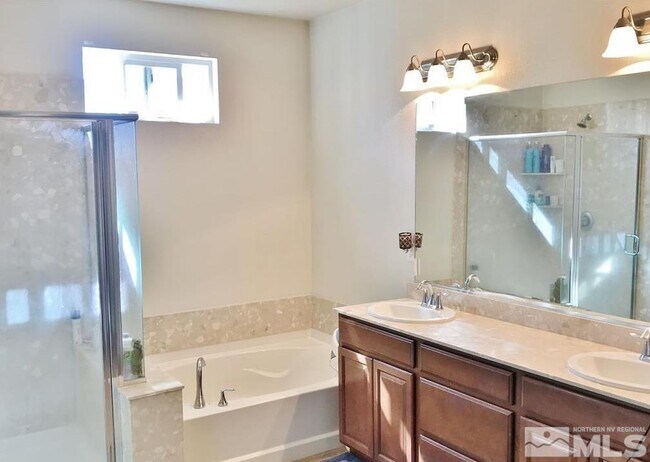 Foto del edificio - 260 Brenham Avenue