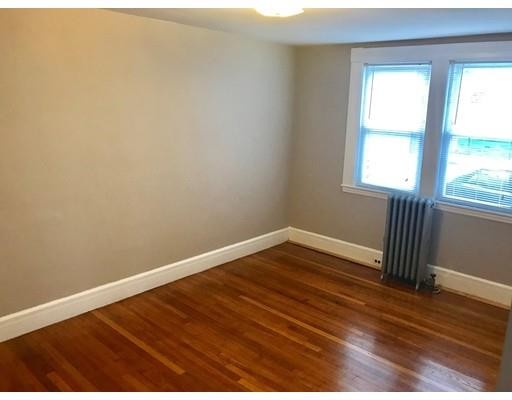 Foto del edificio - 133 Waltham St