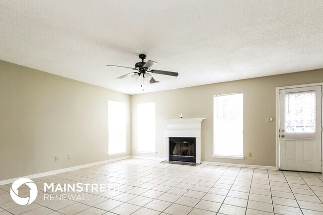Building Photo - 5398 Twin Valley Ln