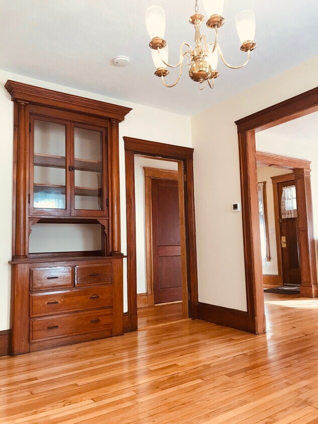 18 Chardon Rd Unit 1, Medford, MA 02155 Apartments in Medford, MA