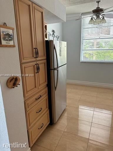 Building Photo - 2 br, 2 bath Condo - 2841 NE 163rd St Apt 106