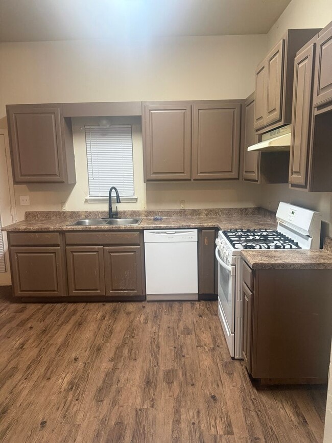 Foto del edificio - 11817 NW 7th St