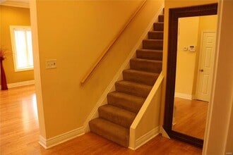 Building Photo - 7415 Wellington Ave