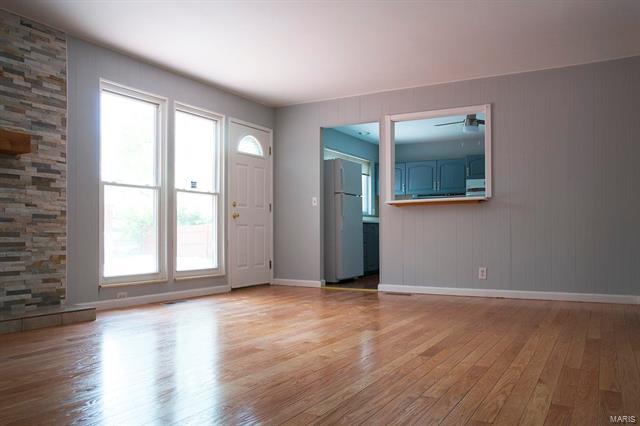 Building Photo - 2908 Castleford Dr