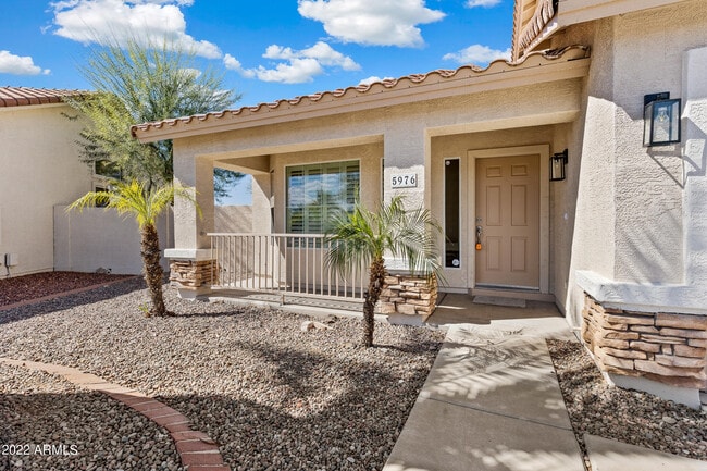 Building Photo - 5976 W Audrey Ln