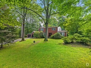 Building Photo - 62 Sprain Valley Rd