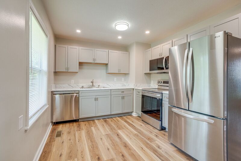 Foto principal - 1005 Joseph Ave